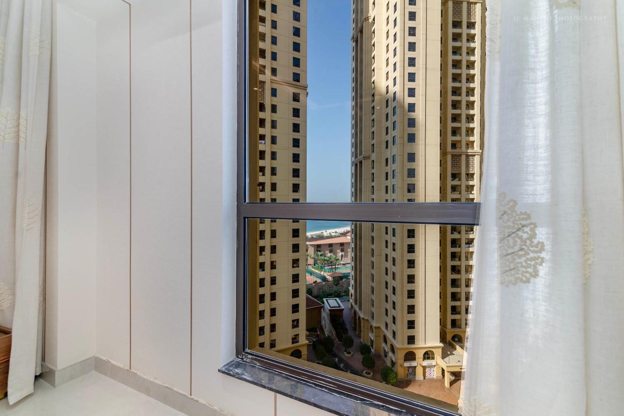 ドバイUsmans 4Bdrm Jbr Sadaf Next To Ritz Carlton Walkアパートメント エクステリア 写真